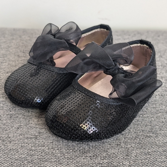 🆕 Stuart Weitzman Baby Bling Black Sparkly Sequin Shoes Organza Bow Size 3 - Picture 2 of 9
